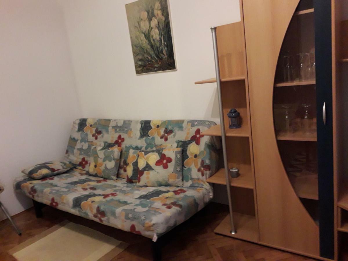 Apartman Ana 2 Apartamento Rijeka Exterior foto